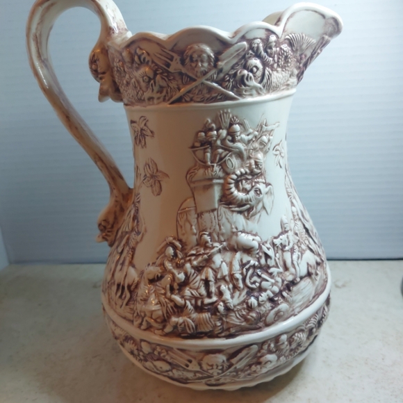 19th Century Staffordshire Creamware Pitcher with Battle Scene HW - Picture 13 of 13